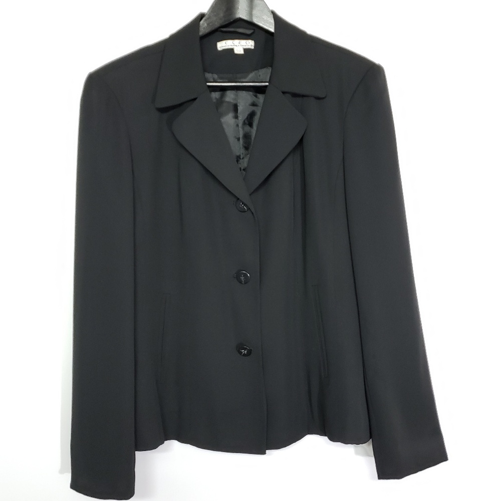 Eshaghian ECEG Black Button Up Blazer, size 10‎